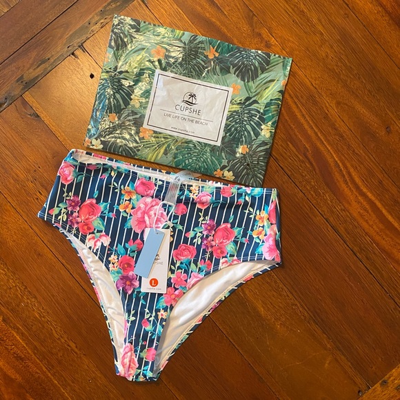 Floral Strips high waist Bikini Size large NWT - Picture 2 of 6